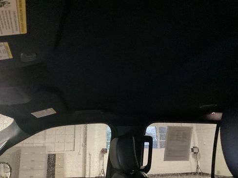 Used 2019 Ford Expedition XLT w/ Equipment Group 201A image 12