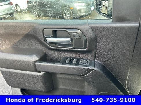 Used 2024 Chevrolet Silverado 2500 Custom w/ Custom Convenience Package AWD/4WD image 23
