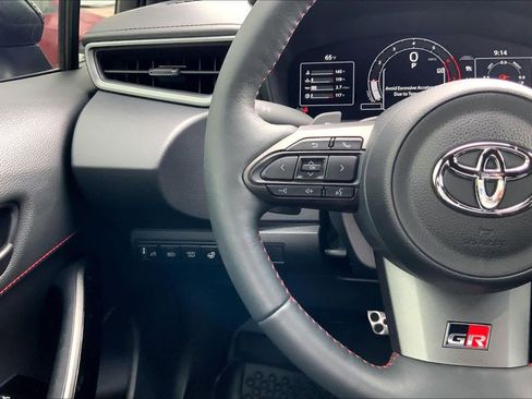 Used 2025 Toyota Corolla Premium Plus image 21