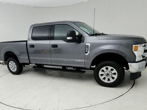 Used 2022 Ford F250 XLT image 1