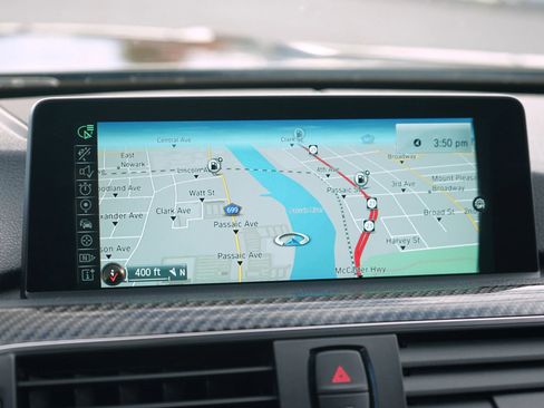 Used 2016 BMW M4 Coupe w/ Competition Package image 26