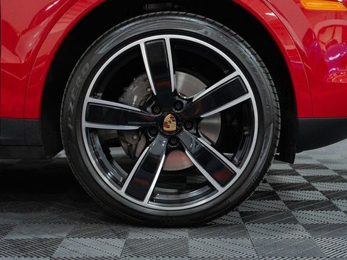 Used 2022 Porsche Cayenne E-Hybrid AWD/4WD image 15