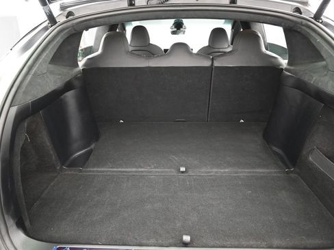 Used 2024 Tesla Model X AWD/4WD image 30