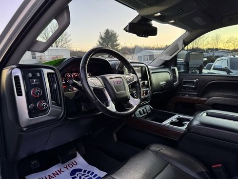 Used 2015 GMC Sierra 2500 SLT w/ Driver Alert Package image 9