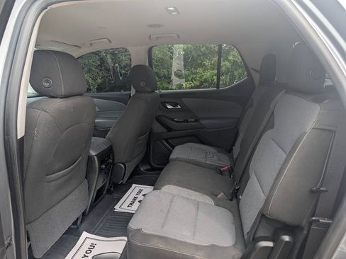 Used 2018 Chevrolet Traverse LT AWD/4WD image 4