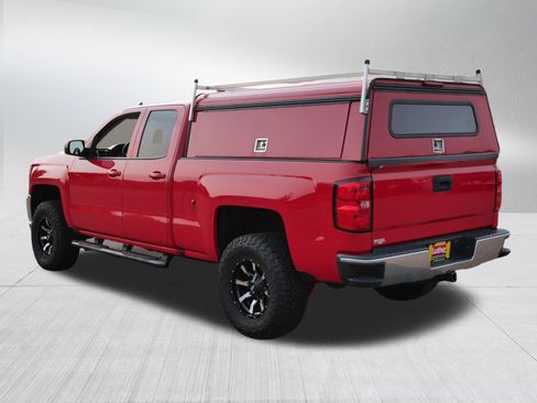 Used 2017 Chevrolet Silverado 1500 LT w/ All Star Edition AWD/4WD image 5