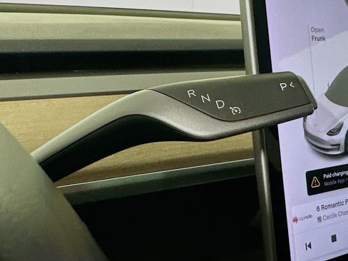 Used 2021 Tesla Model 3 Standard Range Plus image 23