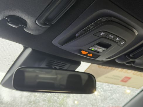 Certified 2025 Toyota Corolla SE image 14