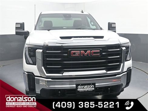 New 2025 GMC Sierra 2500 Pro w/ Convenience Package image 3