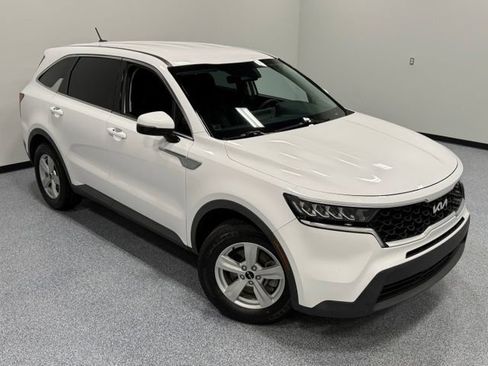 Used 2022 Kia Sorento LX FWD image 38