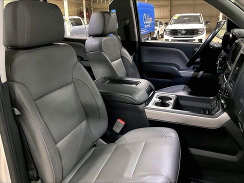 Used 2018 Chevrolet Silverado 1500 LTZ Z71 w/ LTZ Plus Package AWD/4WD image 7