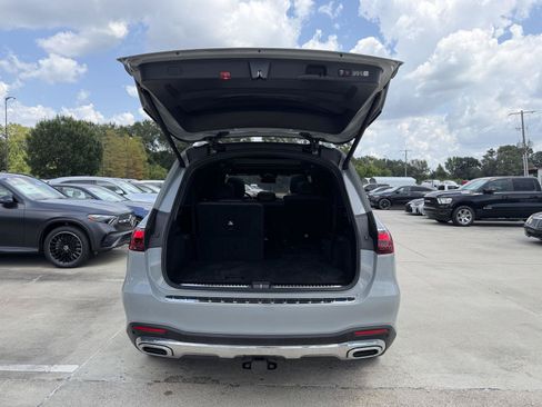 Used 2025 Mercedes-Benz GLS 450 4MATIC image 24