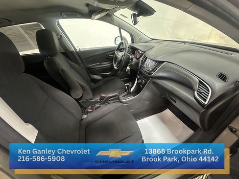 Used 2021 Chevrolet Trax LS w/ Tint and Cruise Package image 23