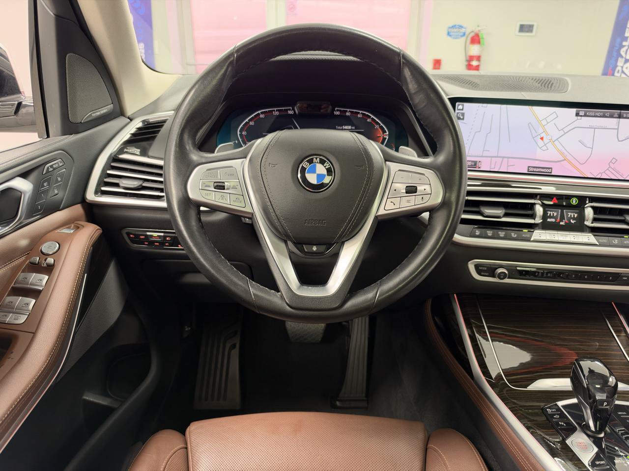Used 2021 BMW X7 xDrive40i w/ Premium Package AWD/4WD image 28