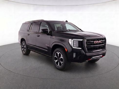 Certified 2025 GMC Yukon XL AT4 w/ AT4 Premium Package AWD/4WD image 1
