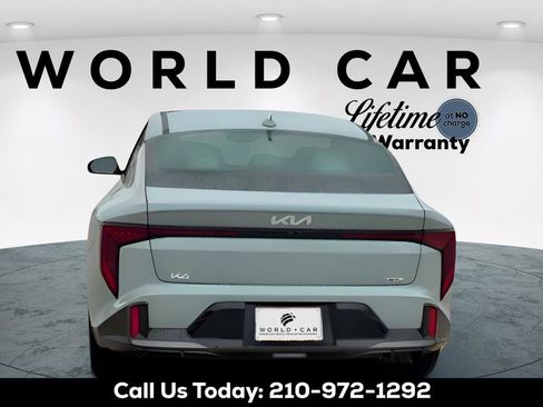 New 2025 Kia K4 GT-Line Turbo image 6