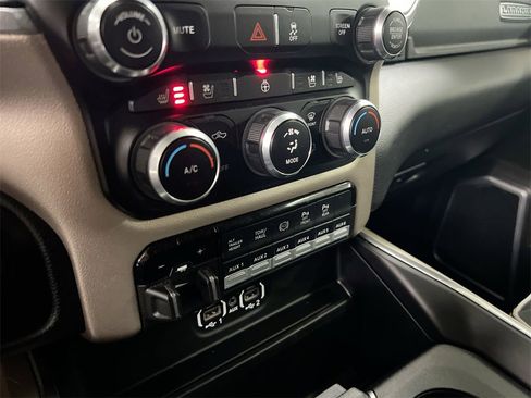 Used 2022 RAM 3500 Laramie image 13