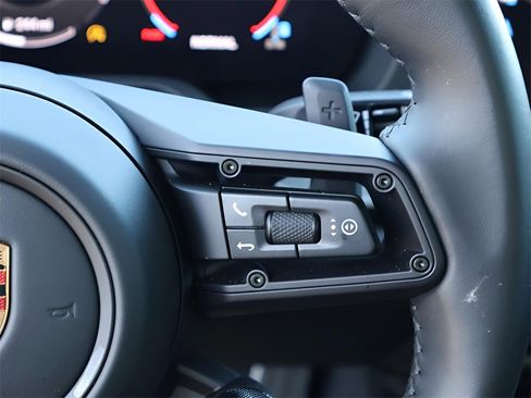 Certified 2025 Porsche 911 Carrera image 30