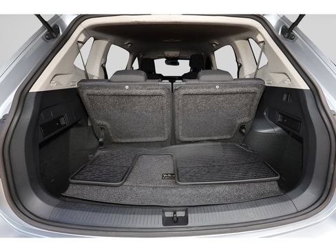 Used 2020 Volkswagen Tiguan S FWD image 17
