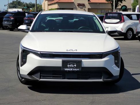 Certified 2025 Kia K4 EX FWD image 4