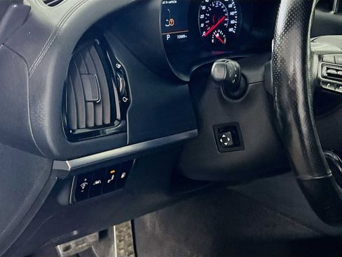 Used 2019 Kia Stinger GT1 image 10
