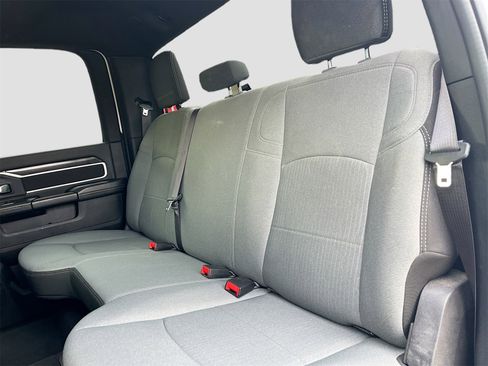 Used 2024 RAM 3500 Big Horn image 22