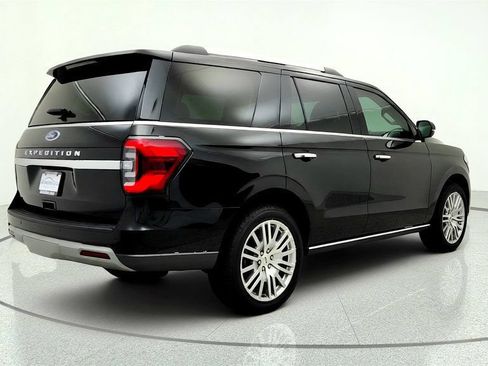 Used 2024 Ford Expedition Limited RWD image 5
