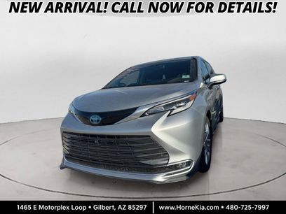 Used 2023 Toyota Sienna Platinum