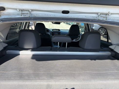 Used 2018 Subaru Crosstrek 2.0i Limited image 10