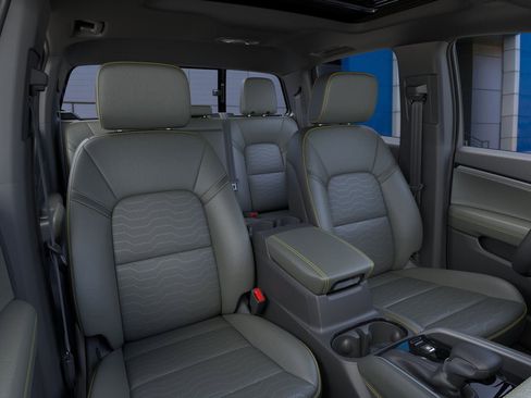 New 2026 Chevrolet Colorado ZR2 w/ Technology Package image 45