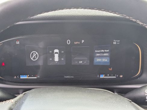 Used 2023 Jeep Wagoneer L Series III w/ Preferred Equipment Group AWD/4WD image 33