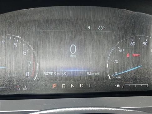 Used 2023 Ford Explorer XLT RWD image 25