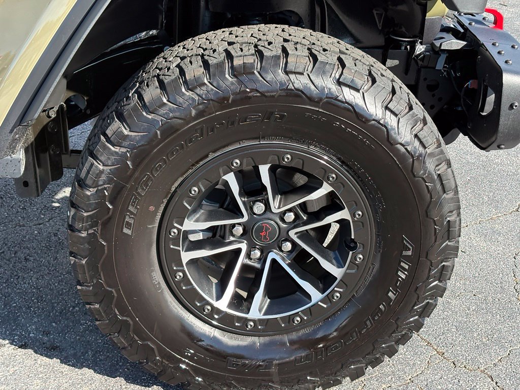 Used 2026 Jeep Wrangler Unlimited Rubicon AWD/4WD image 29