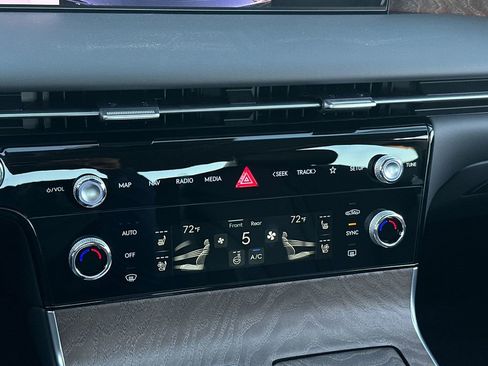 New 2026 Genesis G80 2.5T Advanced image 20