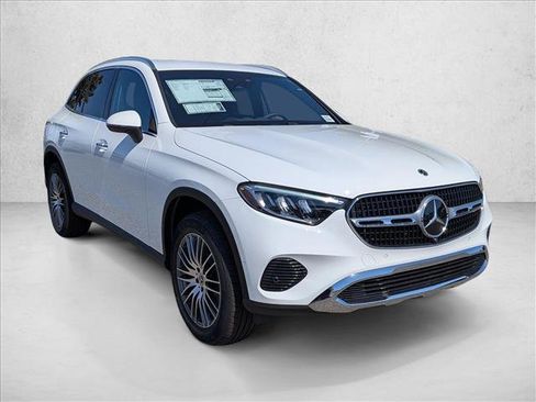 Used 2026 Mercedes-Benz GLC 300 image 6