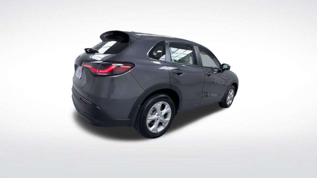 Used 2024 Honda HR-V LX image 11