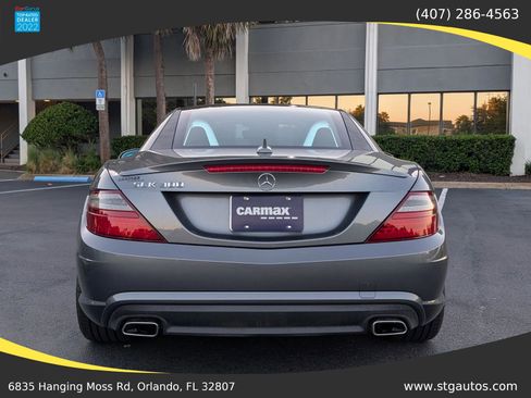 Used 2016 Mercedes-Benz SLK 300 image 4