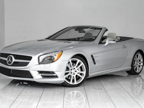 Used 2015 Mercedes-Benz SL 400 image 7