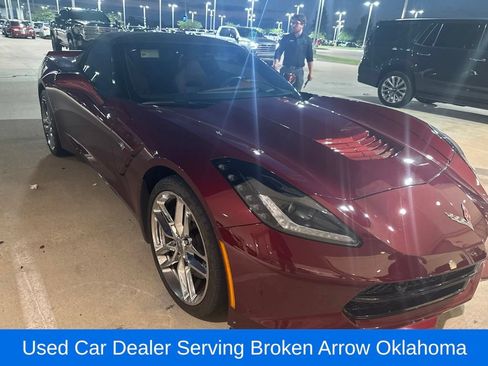 Used 2019 Chevrolet Corvette Stingray Convertible RWD image 4