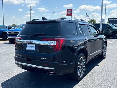 Used 2023 GMC Acadia Denali AWD/4WD image 3