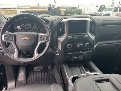 Used 2022 Chevrolet Silverado 1500 LTZ w/ LTZ Premium Package image 24