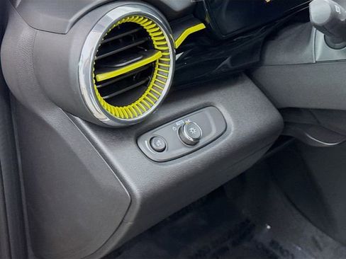 New 2026 Chevrolet Trax ACTIV image 12