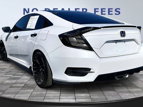 Used 2020 Honda Civic Sport image 4