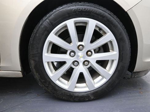 Used 2014 Chevrolet Malibu LT FWD image 31