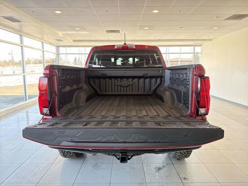 Certified 2025 Chevrolet Colorado ZR2 w/ Technology Package image 15