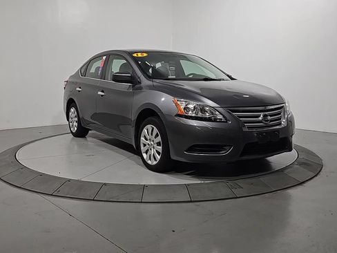 Used 2015 Nissan Sentra SV FWD image 8