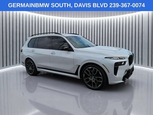 Used 2025 BMW X7 M60i AWD/4WD image 3