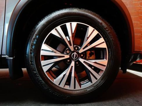 Certified 2023 Nissan Rogue SV AWD/4WD image 70