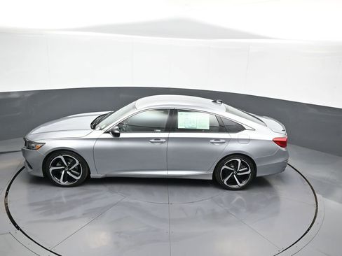 Used 2022 Honda Accord Sport image 40