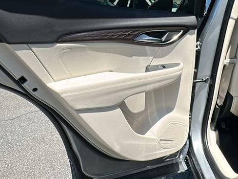 Used 2023 Buick Envision Avenir FWD image 20